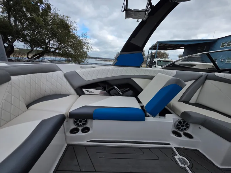 Slide: The Image of Tig Z3 2017 - 29