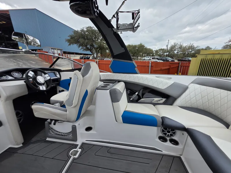 Slide: The Image of Tig Z3 2017 - 30