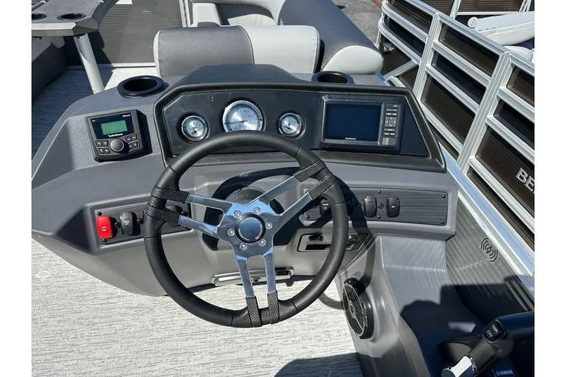 Slide: The Image of Steering console of 2026 Bennington 20 SSR Quad Bench with Yamaha 90Hp engine. - 8