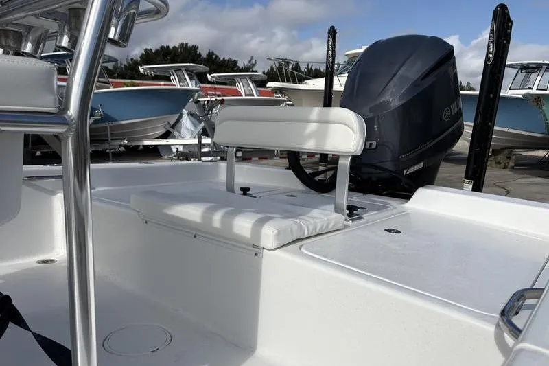 Slide: The Image of 2020 Islamorada 24 Morada boat interior with Yamaha outboard motor. - 9