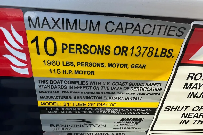 Slide: The Image of Capacity label on 2026 Bennington 22 SSB SwingBack, max 10 persons or 1378 lbs. - 17