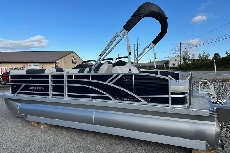 Slide: The Image of 2026 Bennington 22 SSB SwingBack pontoon boat with Yamaha 90 Hp, in stock, outdoor display. - 28