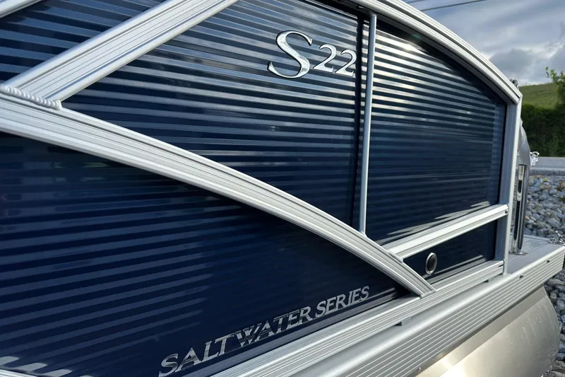 Slide: The Image of 2026 Bennington 22 SSB SwingBack S 1 Saltwater Series boat detail. - 4