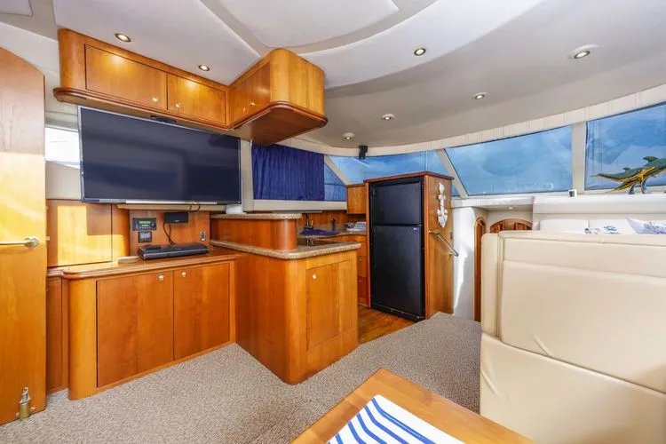 Slide: The Image of 2001 Cruisers 4450 - Image 17 - 17