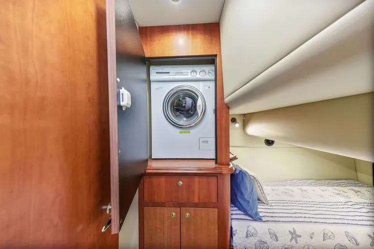 Slide: The Image of 2001 Cruisers 4450 - Image 27 - 27