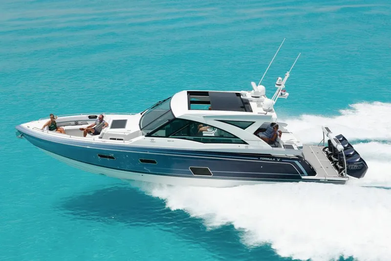 The Image of Manufacturer Provided Image: 2023 Formula 430 Super Sport Crossover cruising on turquoise water. - 0