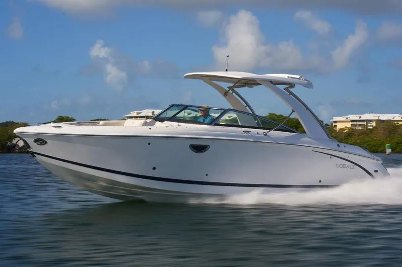 Slide: The Image of Interior of a 2020 Cobalt R30 boat with modern dashboard and seating. - 9