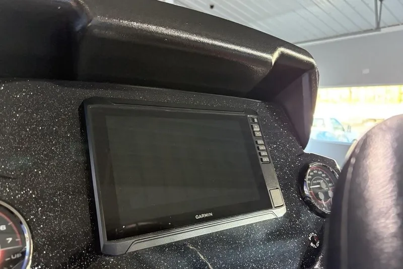 Slide: The Image of Dashboard of 2026 Nitro Z19 XL Pro with Garmin display and gauges. - 21