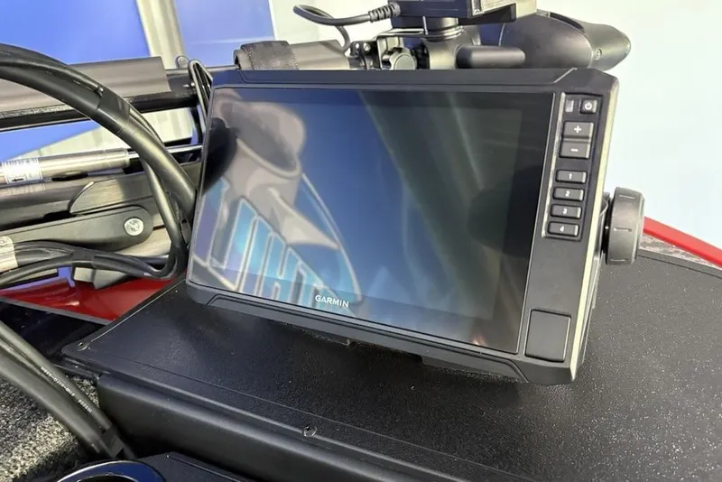 Slide: The Image of Garmin device on Nitro Z19 XL Pro 2026 boat dashboard, featuring control buttons. - 6