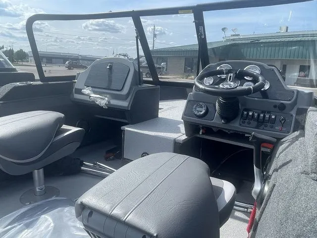 Slide: The Image of Starcraft Renegade 168 DC 2025 - 7