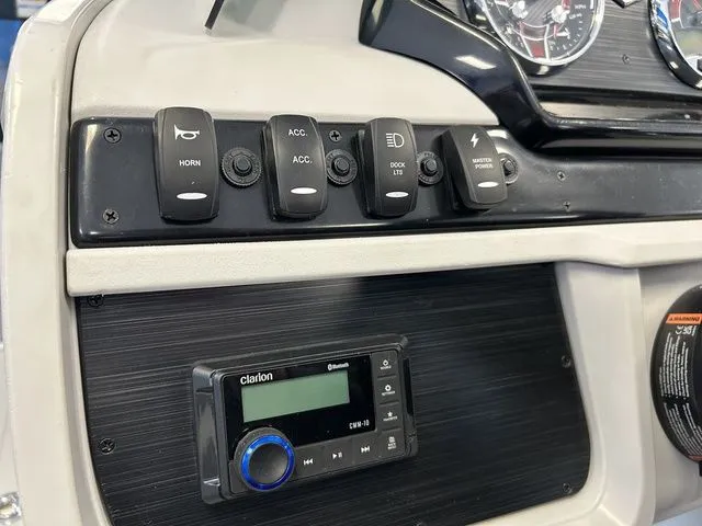 Slide: The Image of Godfrey Sweetwater 2286 SFLC 27" Impact Center Tube Packag 2026 - 13