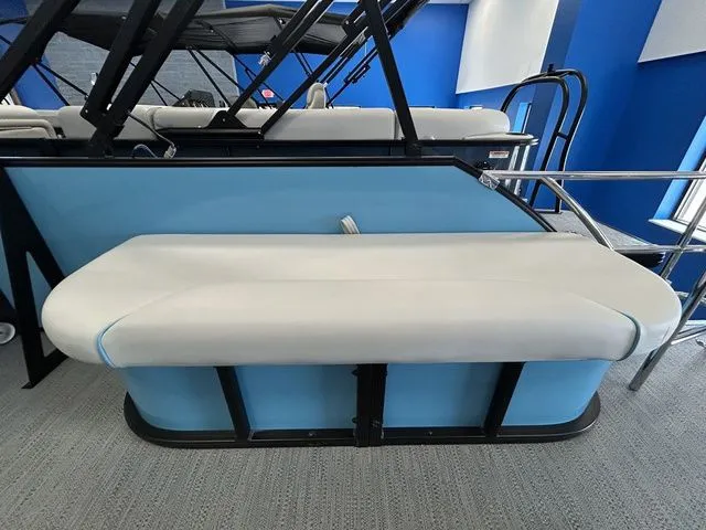 Slide: The Image of Godfrey Sweetwater 2286 SFLC 27" Impact Center Tube Packag 2026 - 24