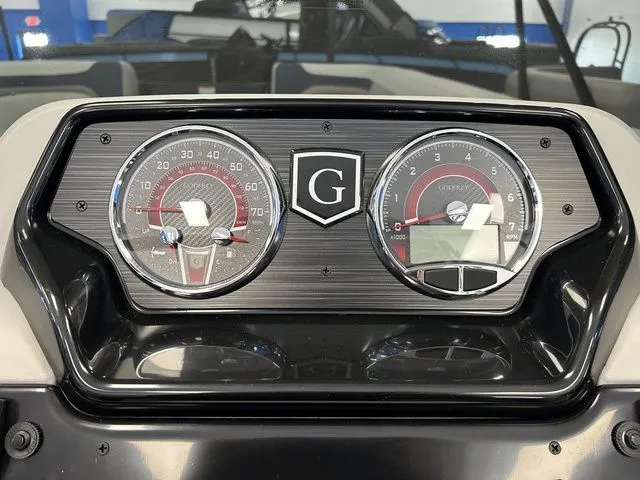 Slide: The Image of Godfrey Sweetwater 2286 CPSE 27" Impact Center Tube Packag 2026 - 17