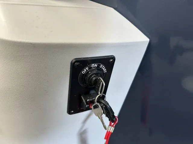 Slide: The Image of Godfrey Sweetwater 2286 CPSE 27" Impact Center Tube Packag 2026 - 24