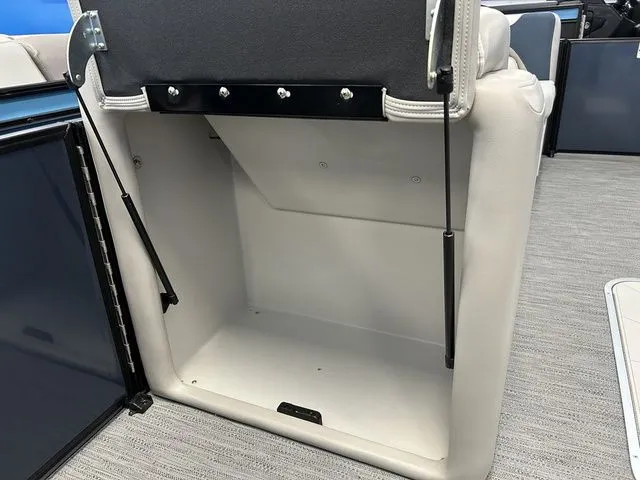 Slide: The Image of Godfrey Sweetwater 2286 CPSE 27" Impact Center Tube Packag 2026 - 3