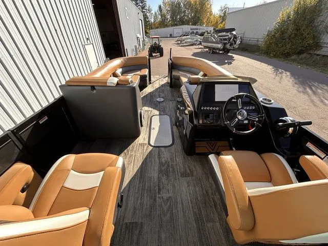 Slide: The Image of Viaggio By Misty Harbor Diamante S D26S 2023 - 6