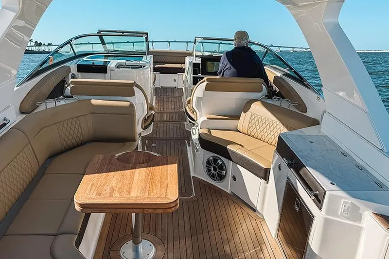 Slide: The Image of Stbd bow profile - 4