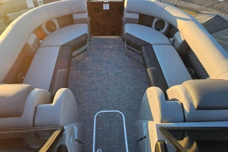 Slide: The Image of Luxurious seating on 2026 Berkshire 25RFX DC STS SPORT ARCH pontoon boat. - 15