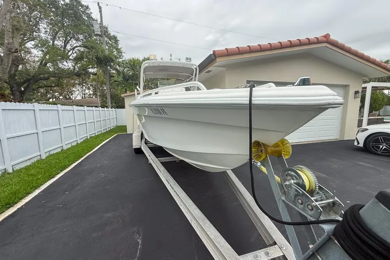 Slide: The Image of Trailer wheel and fender of Concept 27, 2015 model, with textured metal surface. - 68