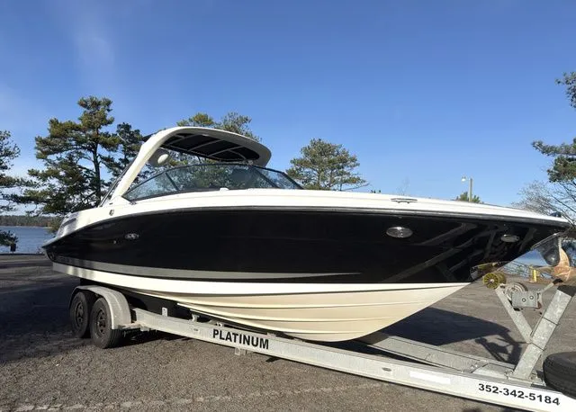 Slide: The Image of Sea Ray 270 SLX 2008 - 3