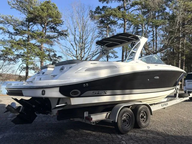 Slide: The Image of Sea Ray 270 SLX 2008 - 5