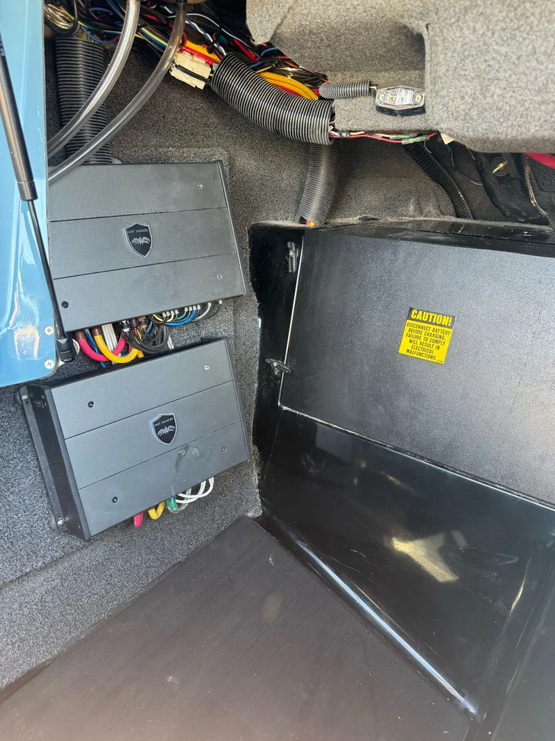 Slide: The Image of Tigé Z1 2022 - 22