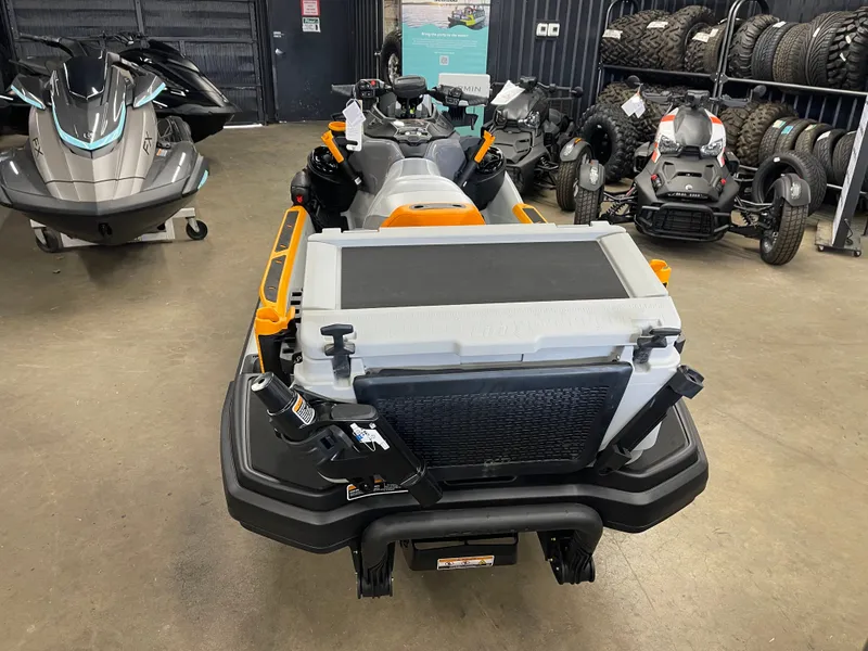 Slide: The Image of Sea-Doo FishPro Trophy 170 2026 - 4