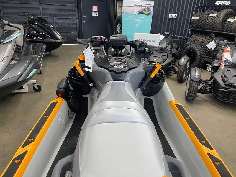 Slide: The Image of Sea-Doo FishPro Trophy 170 2026 - 5