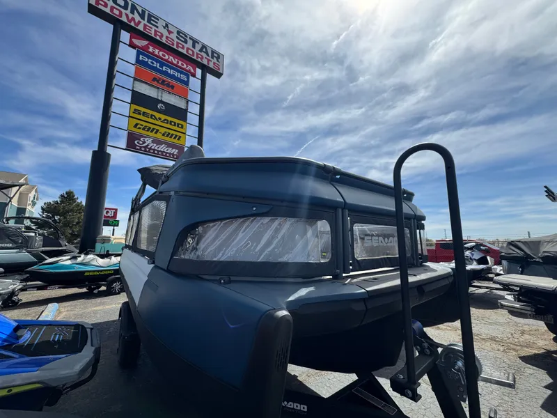 The Image of Sea-Doo Switch Cruise 21 - 300 hp - Tech Package 2026 - 1