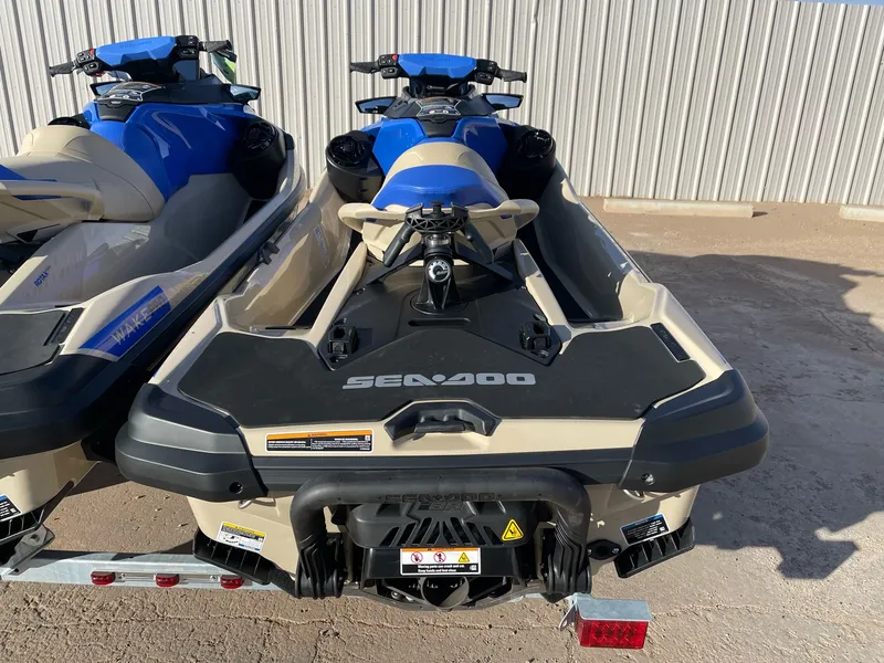 Slide: The Image of Sea-Doo Wake Pro 230 2026 - 3