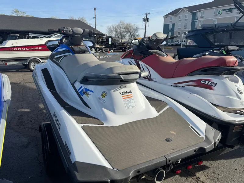 Slide: The Image of Yamaha VX® 2015 - 3