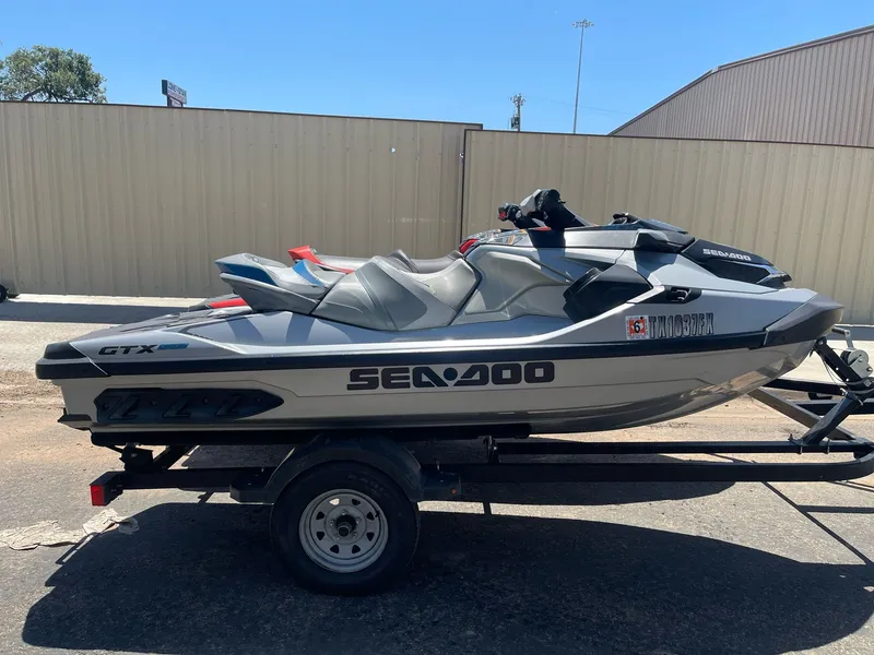 The Image of Sea-Doo GTX Limited 300 Sound System 2020 - 1