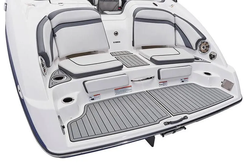 Slide: The Image of Yamaha 242 Limited S 2017 - 36