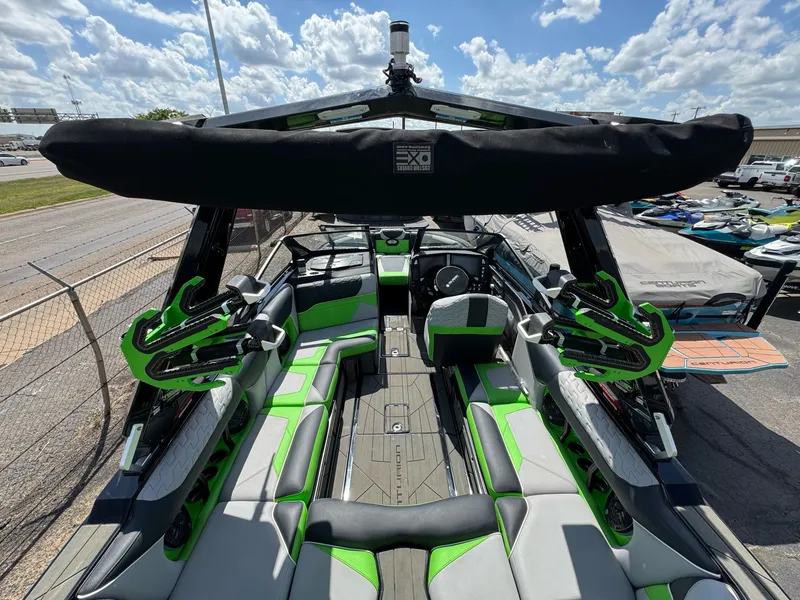 Slide: The Image of Centurion Ri230 2025 - 4