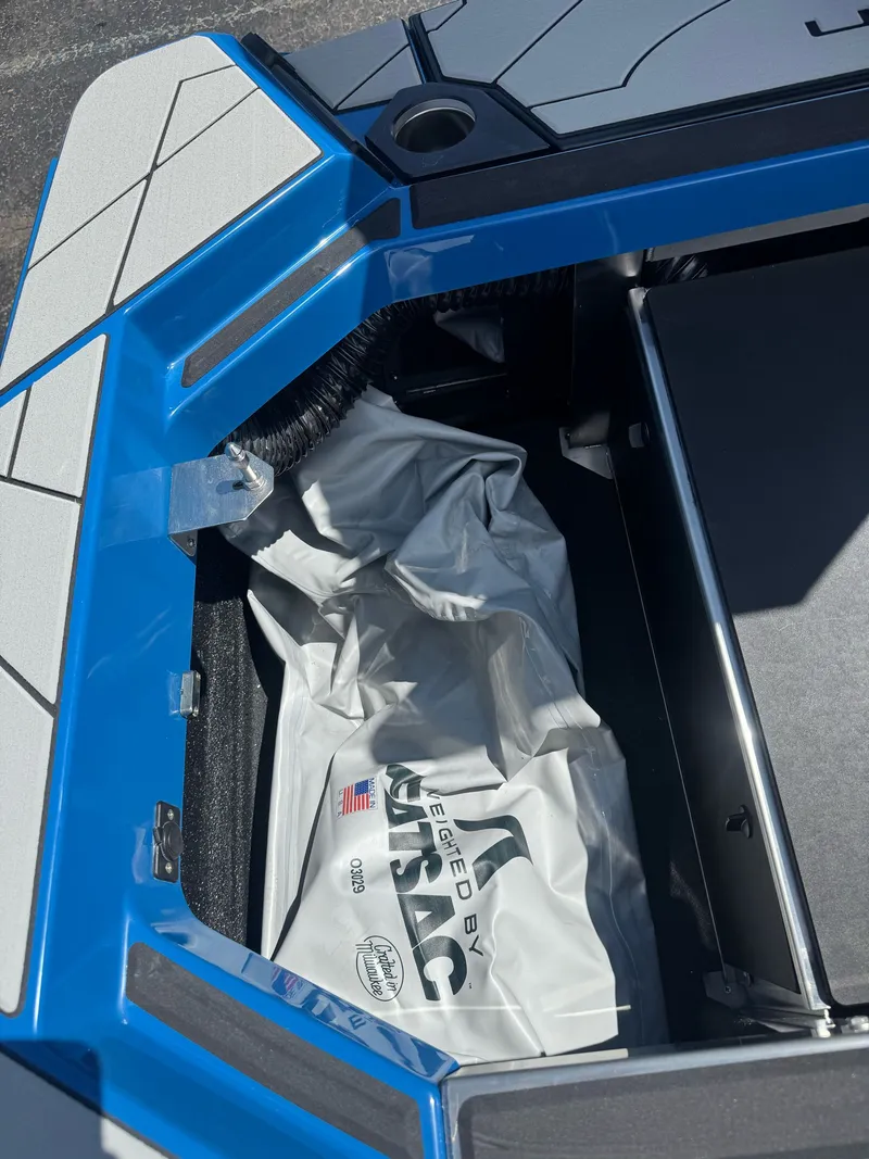 Slide: The Image of Centurion Ri265 2026 - 15