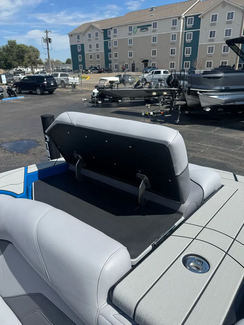 Slide: The Image of Centurion Ri265 2026 - 6