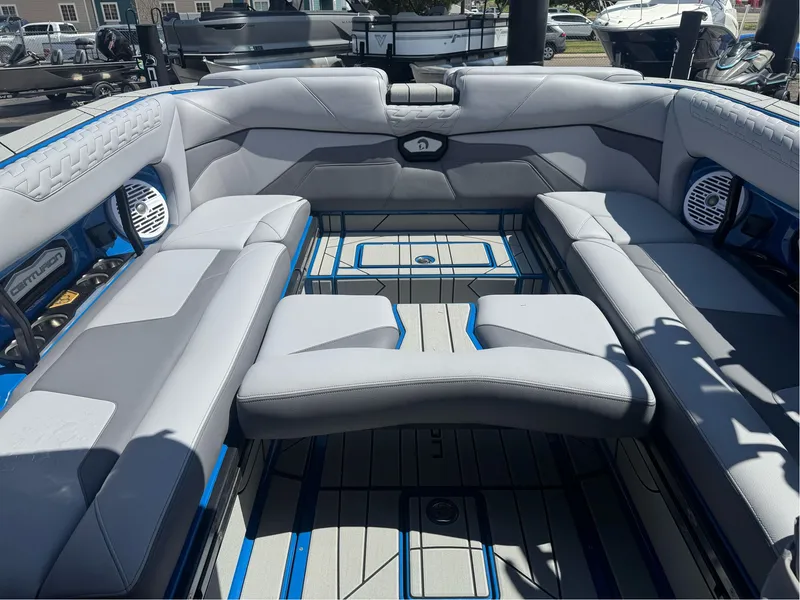 Slide: The Image of Centurion Ri265 2026 - 9