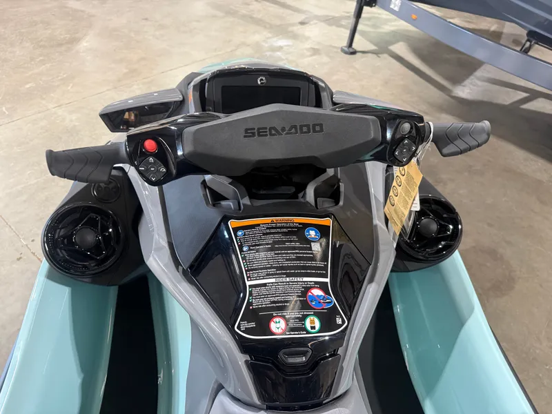 Slide: The Image of Sea-Doo Wake Pro 230 iBR iDF Tech Package 2024 - 7