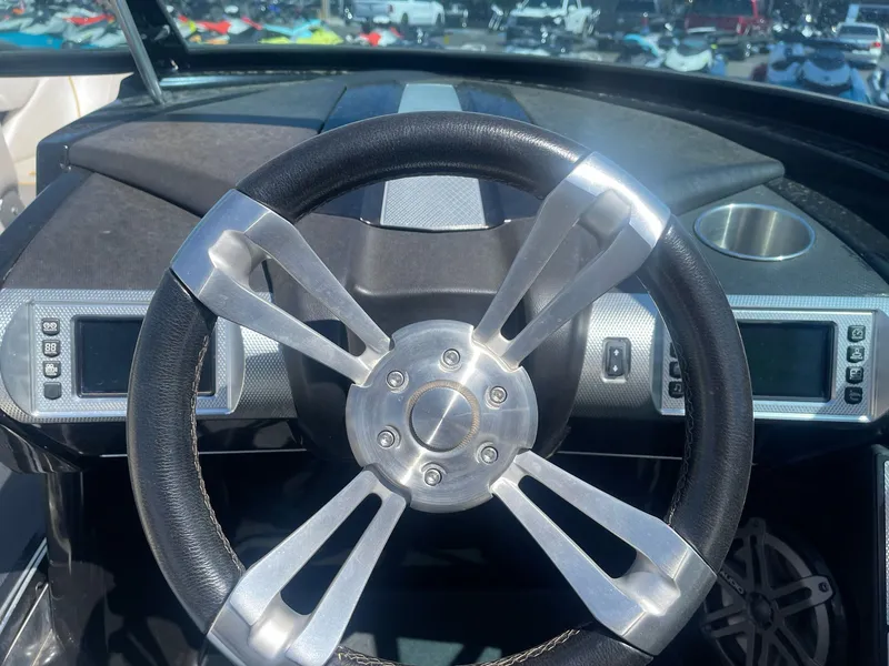 Slide: The Image of MasterCraft XStar 2013 - 12