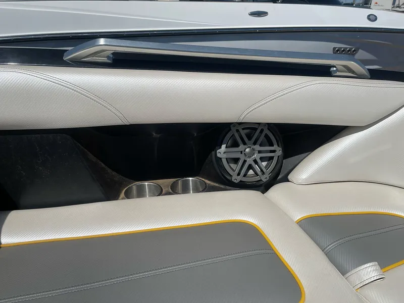 Slide: The Image of MasterCraft XStar 2013 - 17