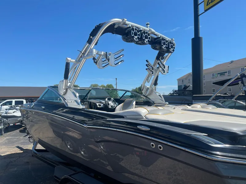 Slide: The Image of MasterCraft XStar 2013 - 5