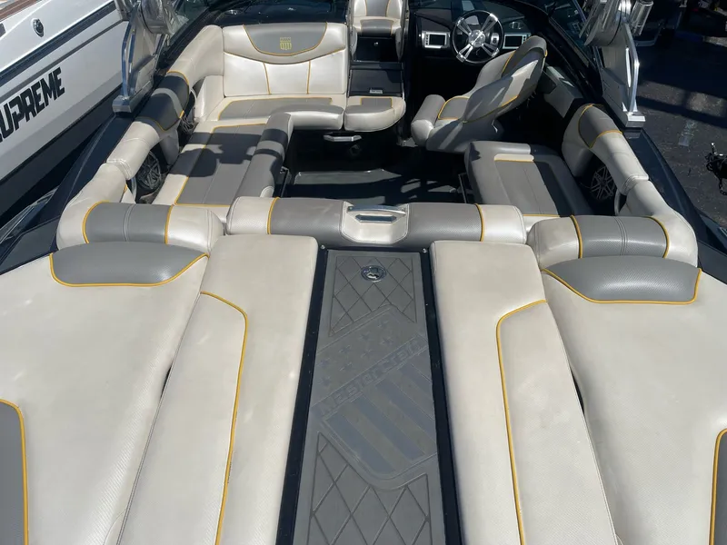 Slide: The Image of MasterCraft XStar 2013 - 7