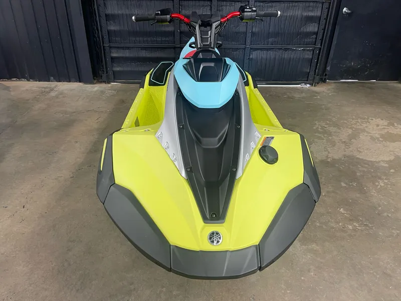 Slide: The Image of Yamaha Jetblaster PRO 2-Up 2025 - 2