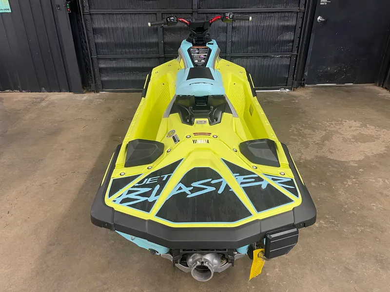 Slide: The Image of Yamaha Jetblaster PRO 2-Up 2025 - 4