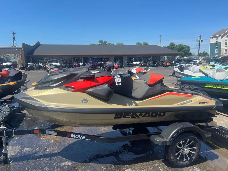 The Image of Sea-Doo RXP-X 325 Tech Package 2025 - 1