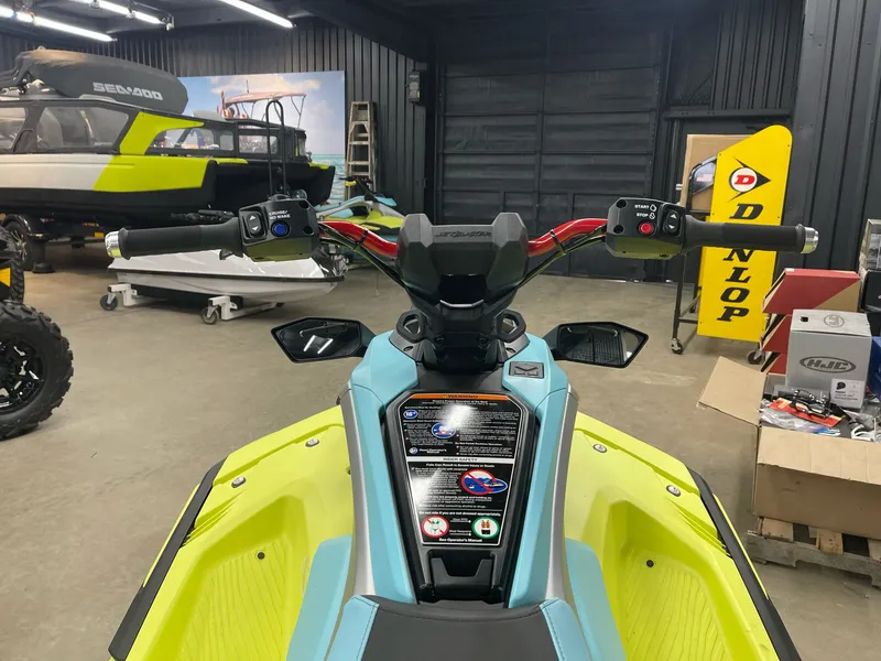 Slide: The Image of Yamaha JetBlaster PRO 3-Up 2025 - 5