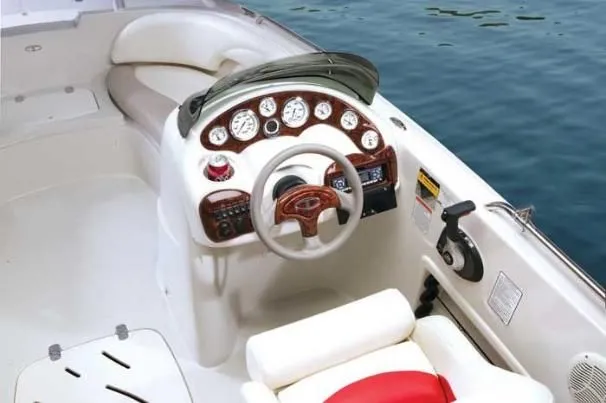 Slide: The Image of Tahoe 195 I/O 2010 - 19