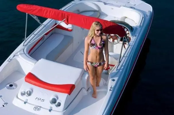 Slide: The Image of Tahoe 195 I/O 2010 - 22