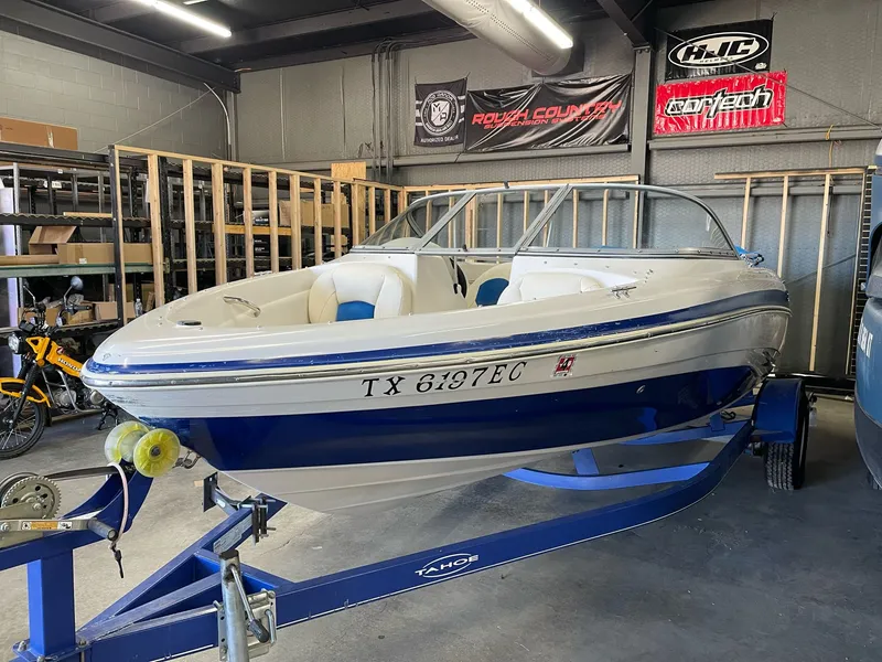 Slide: The Image of Tahoe 195 I/O 2010 - 3