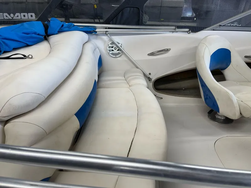 Slide: The Image of Tahoe 195 I/O 2010 - 7